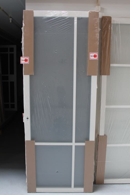 Berkvens Berkolight 704 Kristal Wit Afgelakt 87.6x231.5 Stomp Rechts Incl. Satijn/Mat Glas en RVS Loopslot
