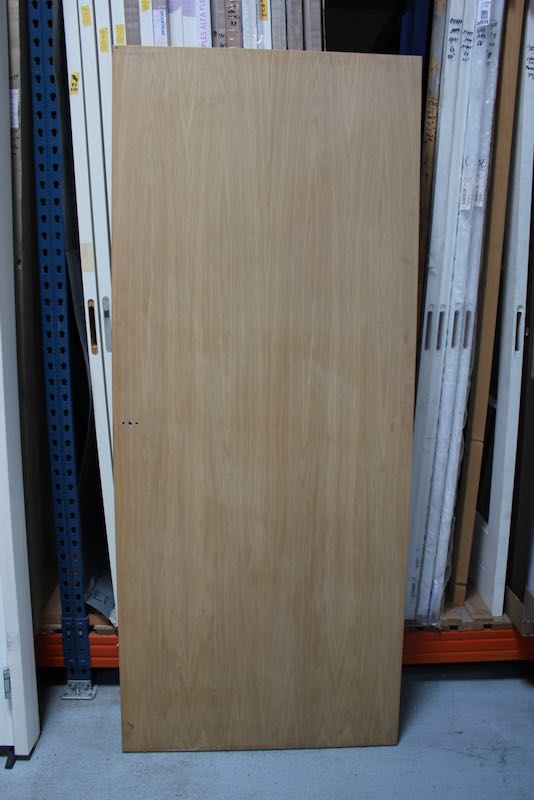 Austria Roble Legno Plano Eiken 88x211.5 Stomp Incl. Zwart Magneetslot